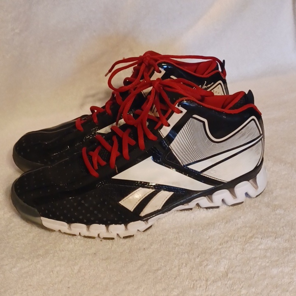Reebok Zignano John Wall season 2 men's size 9.5 shoes